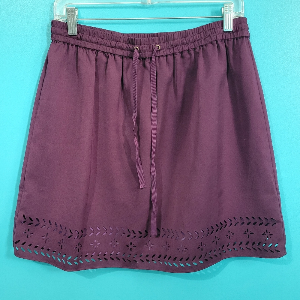 🏷1/$15, 2/$20, 3/$27 J. Crew skirt